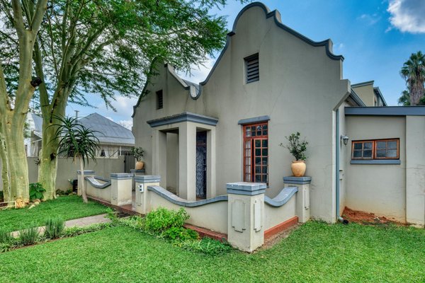 La durabilité des margelles en béton pour votre piscine